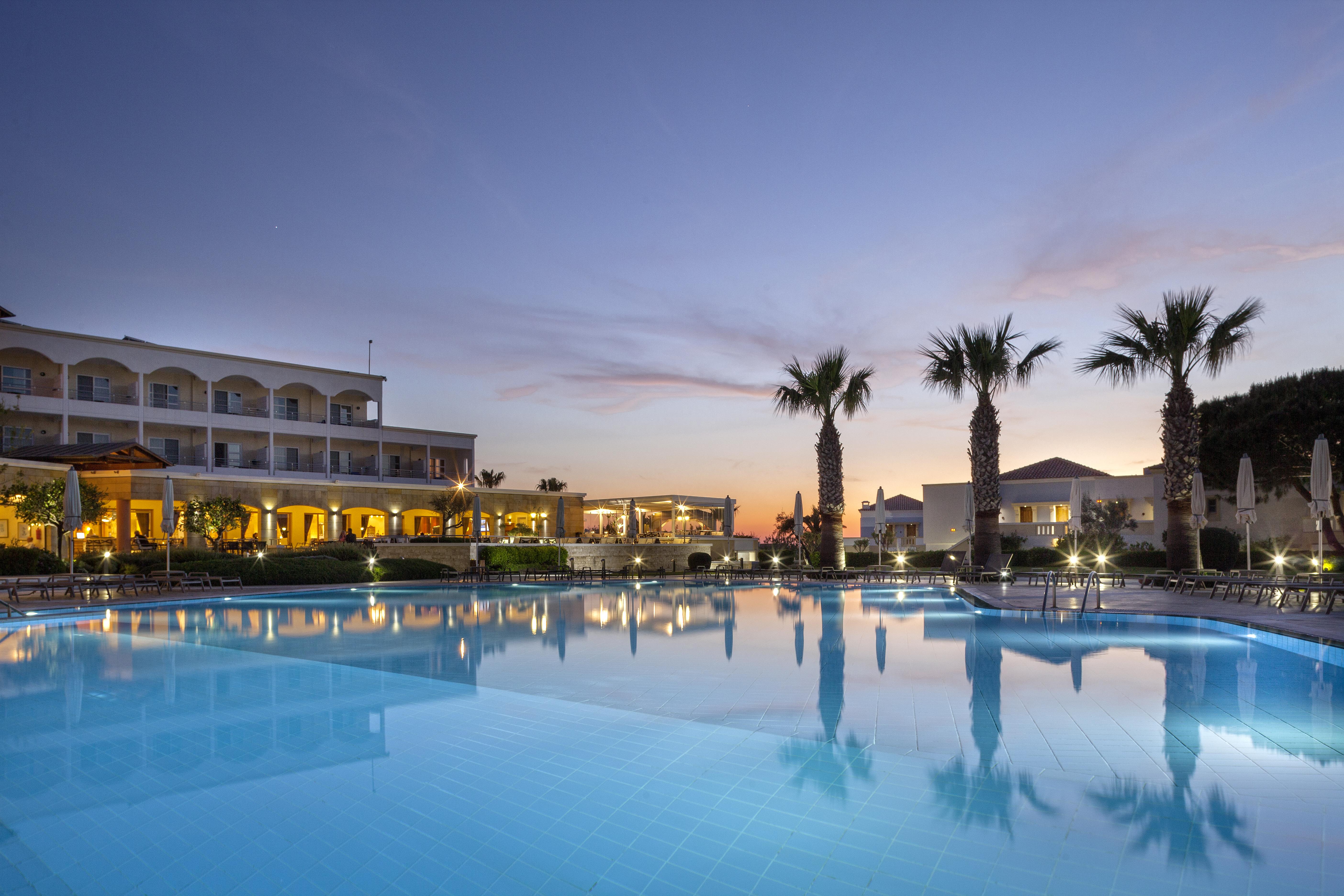 Neptune Luxury Resort Masztihári Kültér fotó