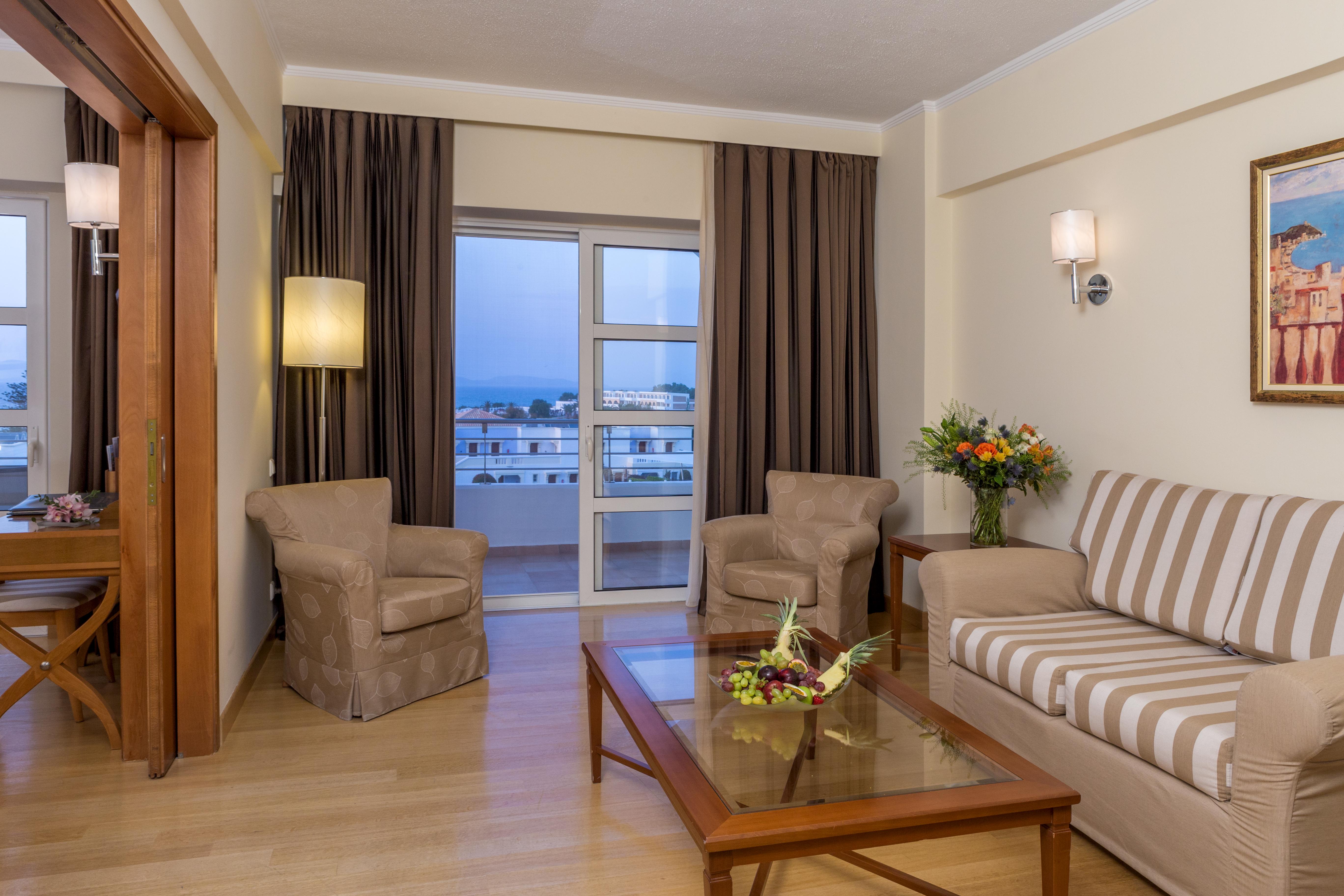 Neptune Luxury Resort Masztihári Kültér fotó