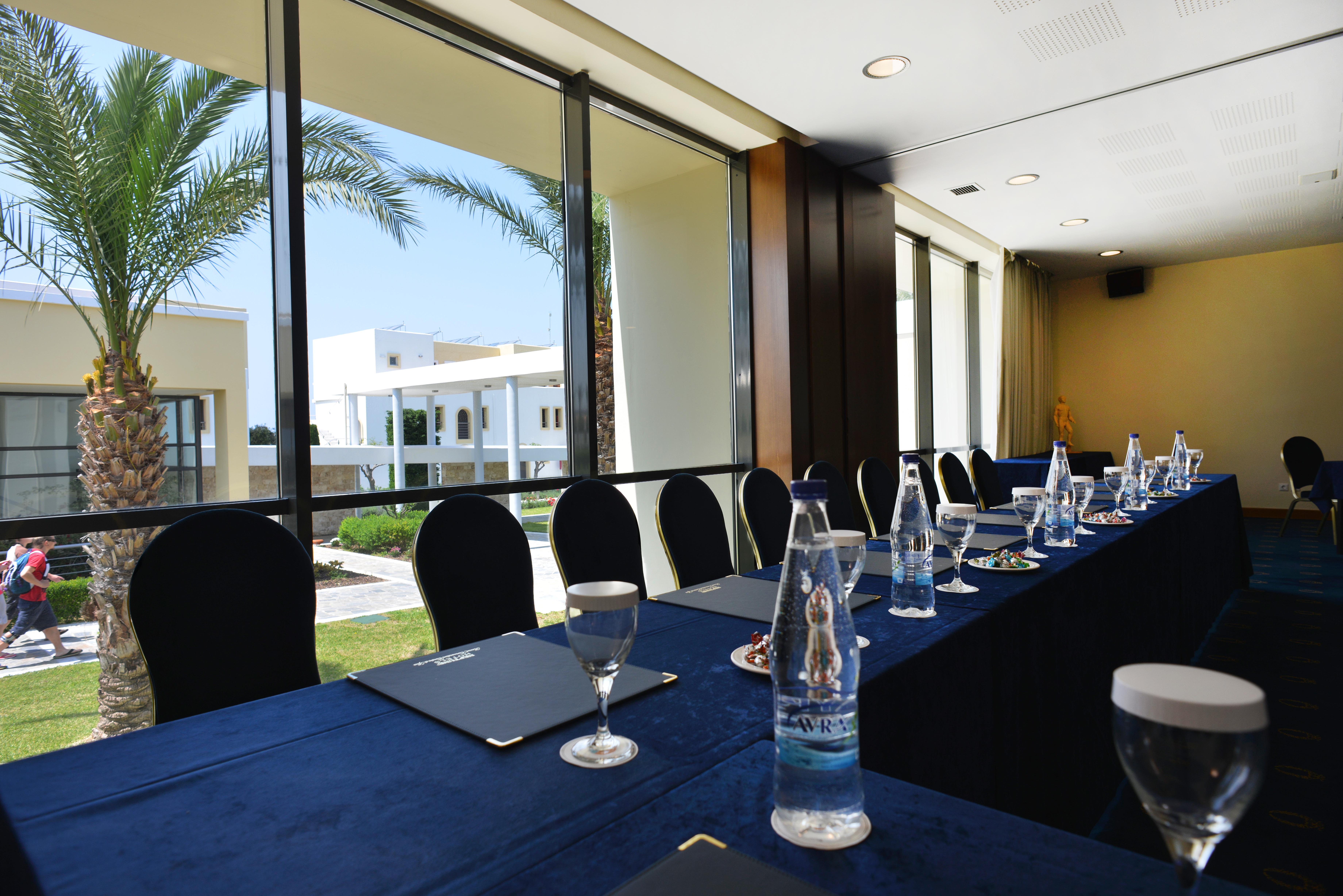 Neptune Luxury Resort Masztihári Kültér fotó